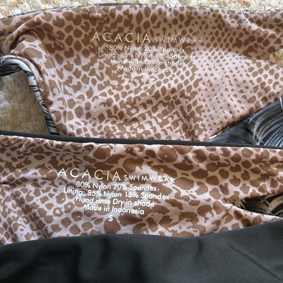 Acacia bottoms in various colors and palm print. - Picture 3 of 5